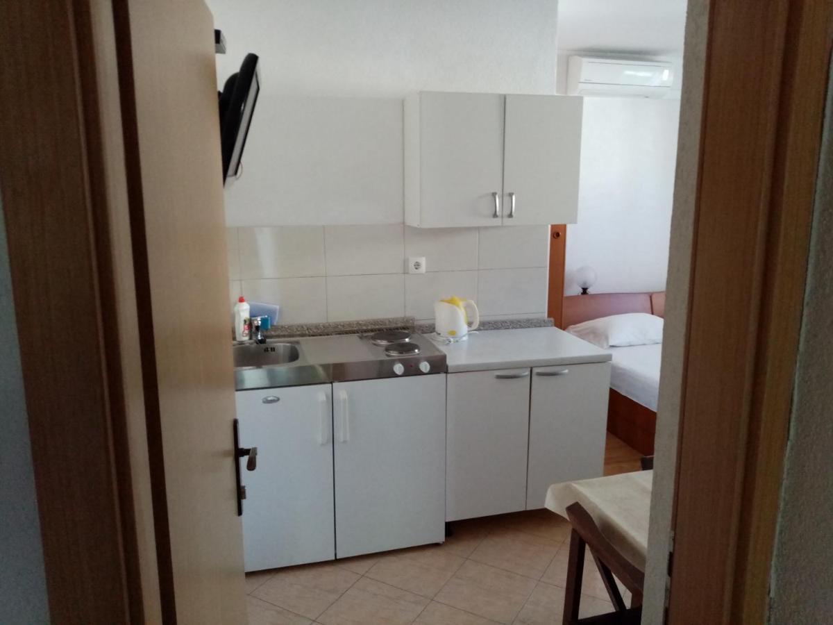 Apartments Iva Baska Voda Ngoại thất bức ảnh