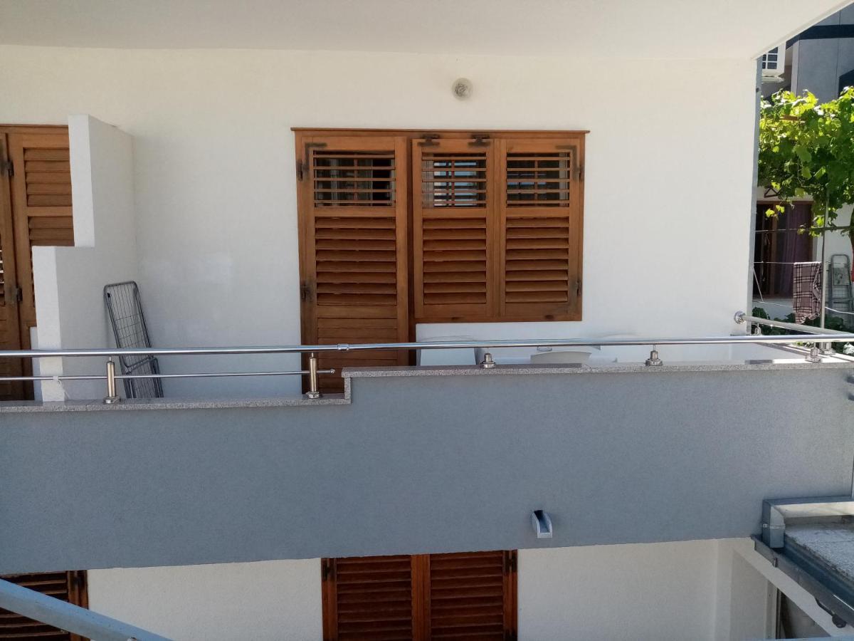 Apartments Iva Baska Voda Ngoại thất bức ảnh
